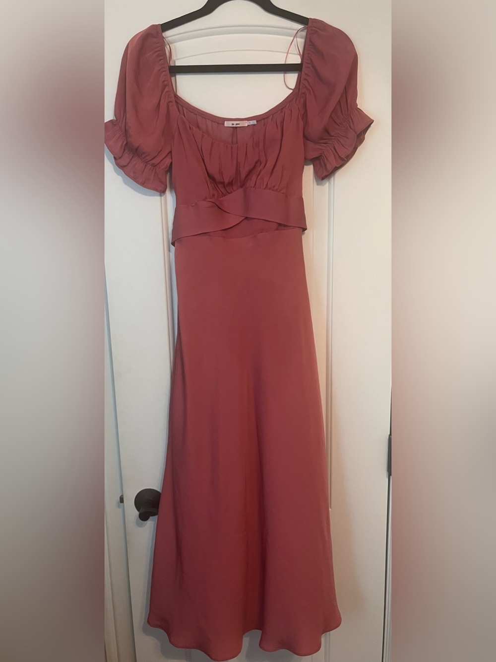 miami pink Puff-Sleeve midi Dress